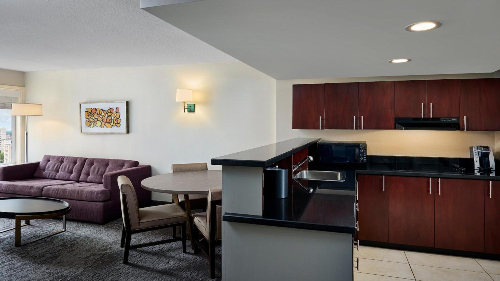 Holiday Inn - Ottawa Dwtn - Parliament Hill By Ihg מראה חיצוני תמונה